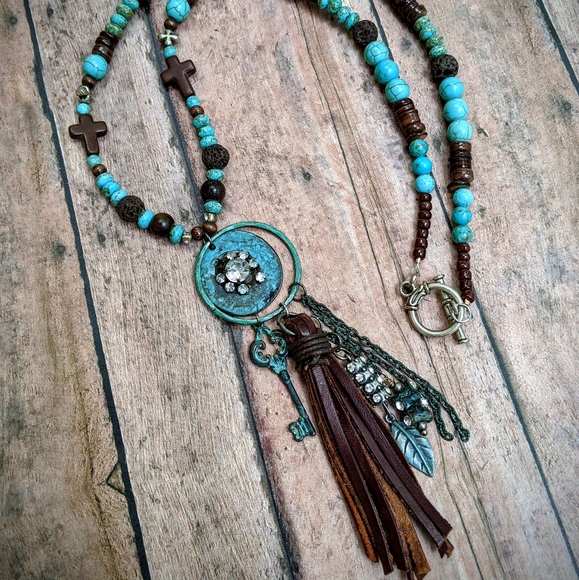 Jewelry - Nwt Handcrafted Beaded Western Necklace W/ Fringe